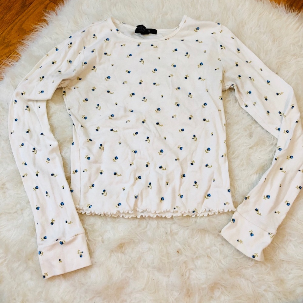 Forever 21 flowery white crop top - Picture 2 of 2